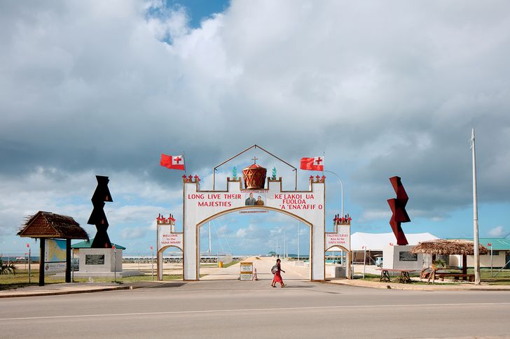 Tonga gateway representing regional legal commentary